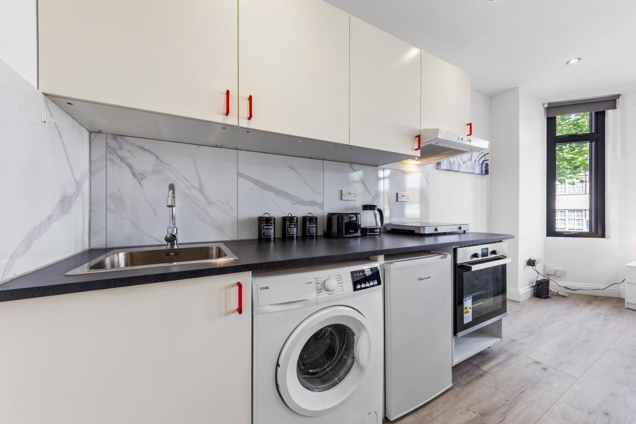Comfy 1Bdr - 30Mins To Central Ldn - Parking The Hyde Екстериор снимка